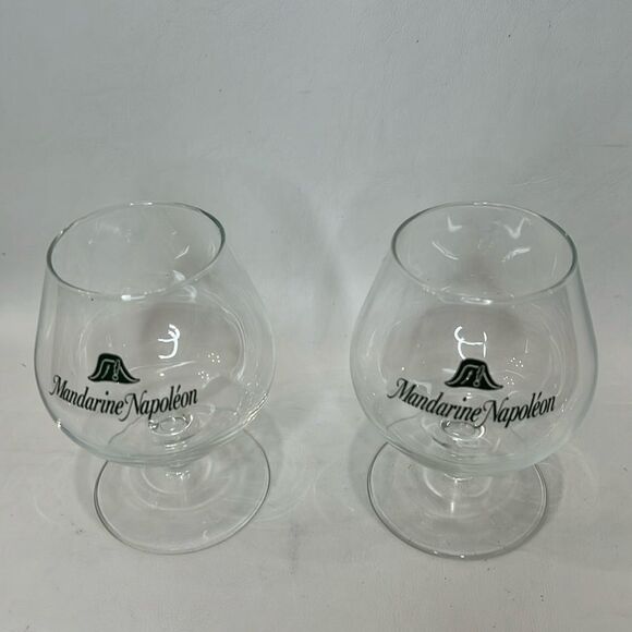 Mandarine Napoleon Cognac Brandy Snifter Crystal Glass 4 1/2 In Tall 2 In Round - Picture 1 of 6